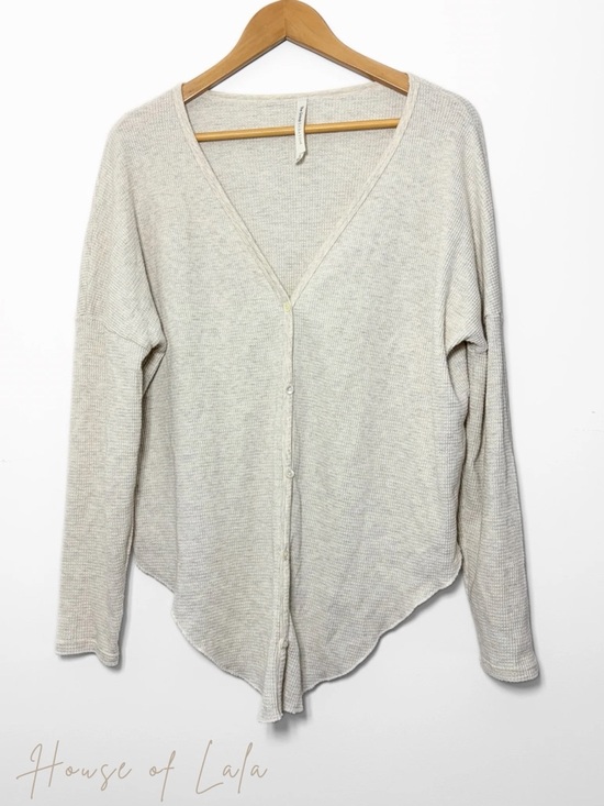 Babaton Waffle Knit Cardigan Oat Oversized Neutral Aritzia Small - Picture 2 of 9